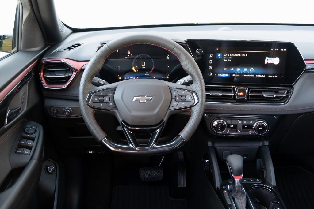 new 2025 Chevrolet TrailBlazer car, priced at $34,270