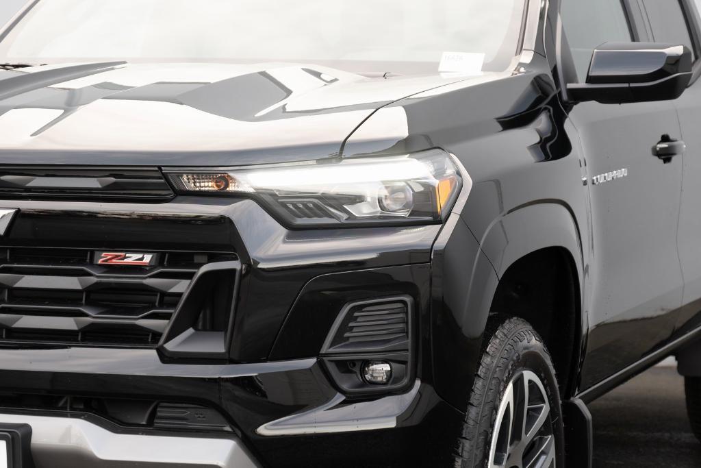 new 2024 Chevrolet Colorado car, priced at $44,430