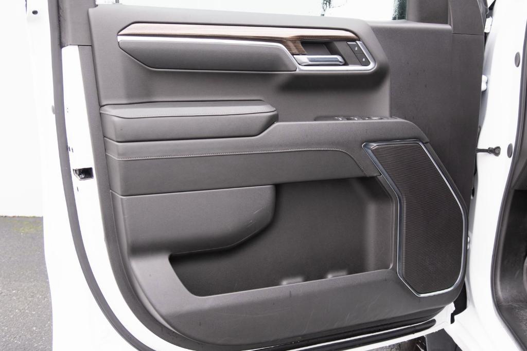 used 2024 Chevrolet Silverado 1500 car, priced at $40,955