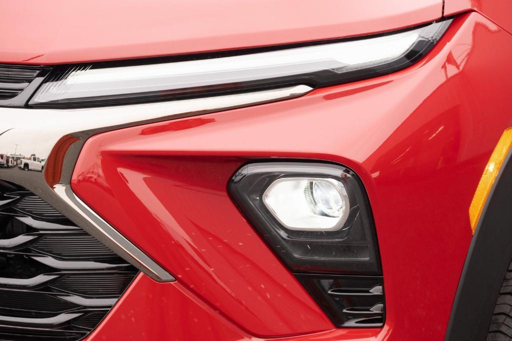 new 2026 Chevrolet TrailBlazer car, priced at $31,305