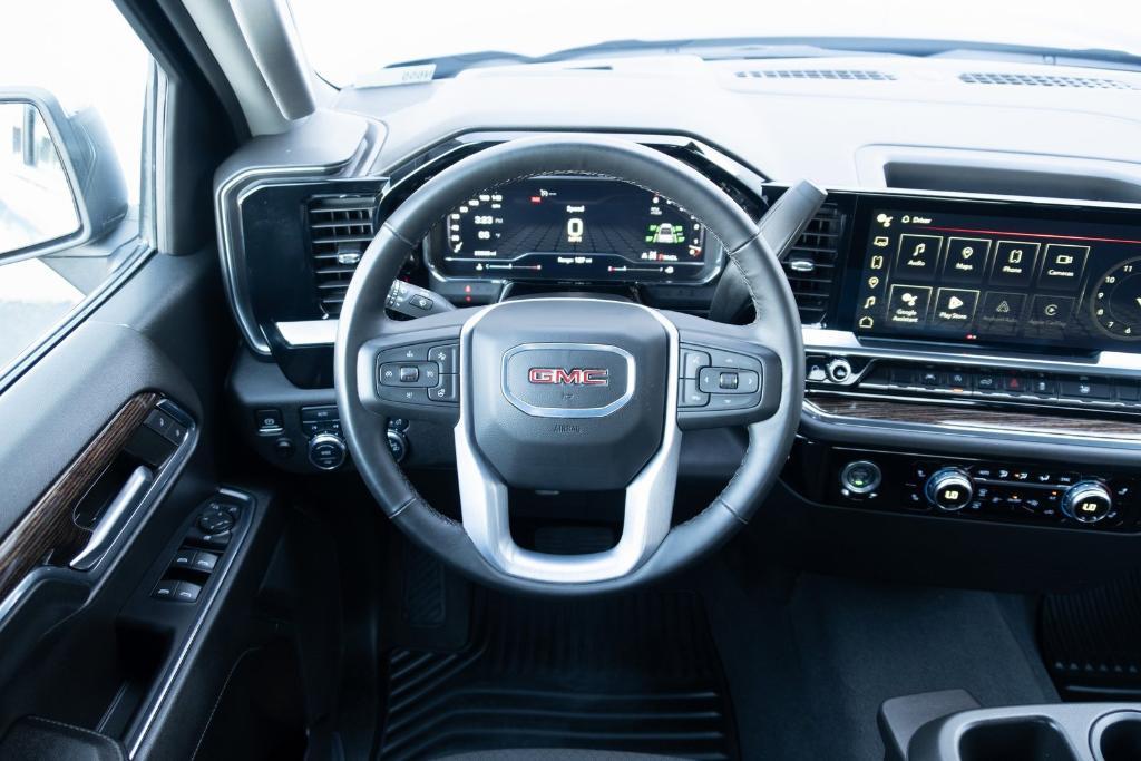 used 2024 GMC Sierra 1500 car, priced at $41,228