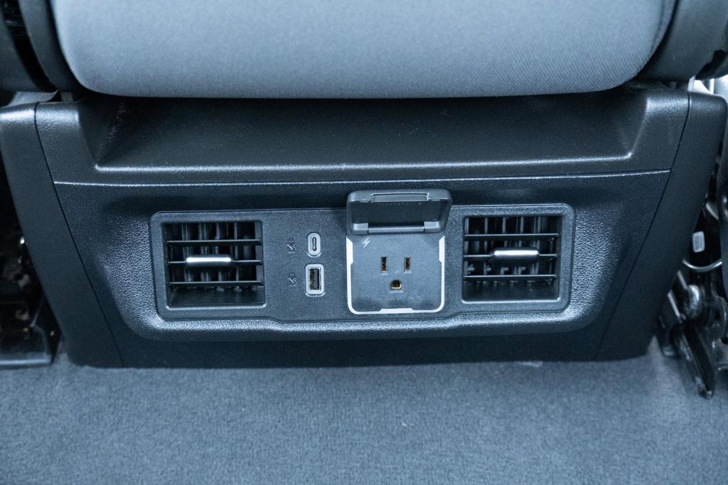 used 2024 GMC Sierra 1500 car, priced at $41,228