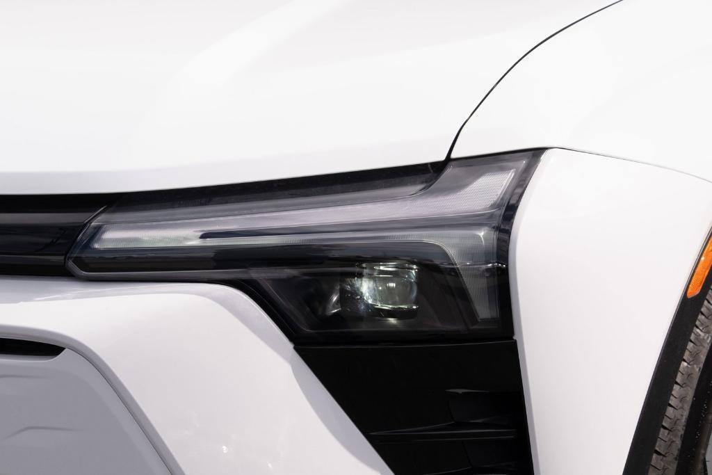 new 2025 Chevrolet Blazer EV car, priced at $43,290