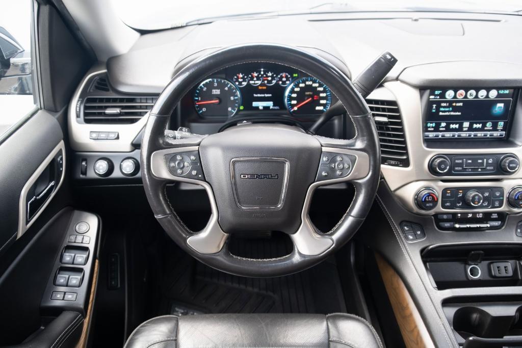 used 2020 GMC Yukon car, priced at $39,985
