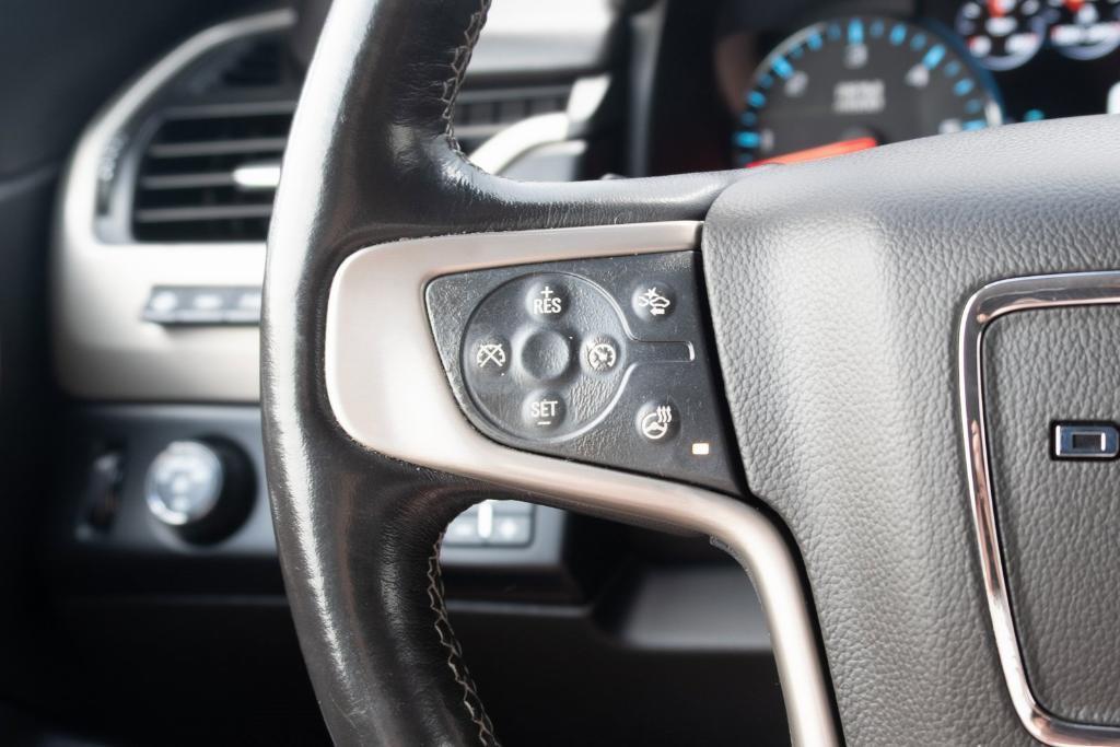 used 2020 GMC Yukon car, priced at $39,985