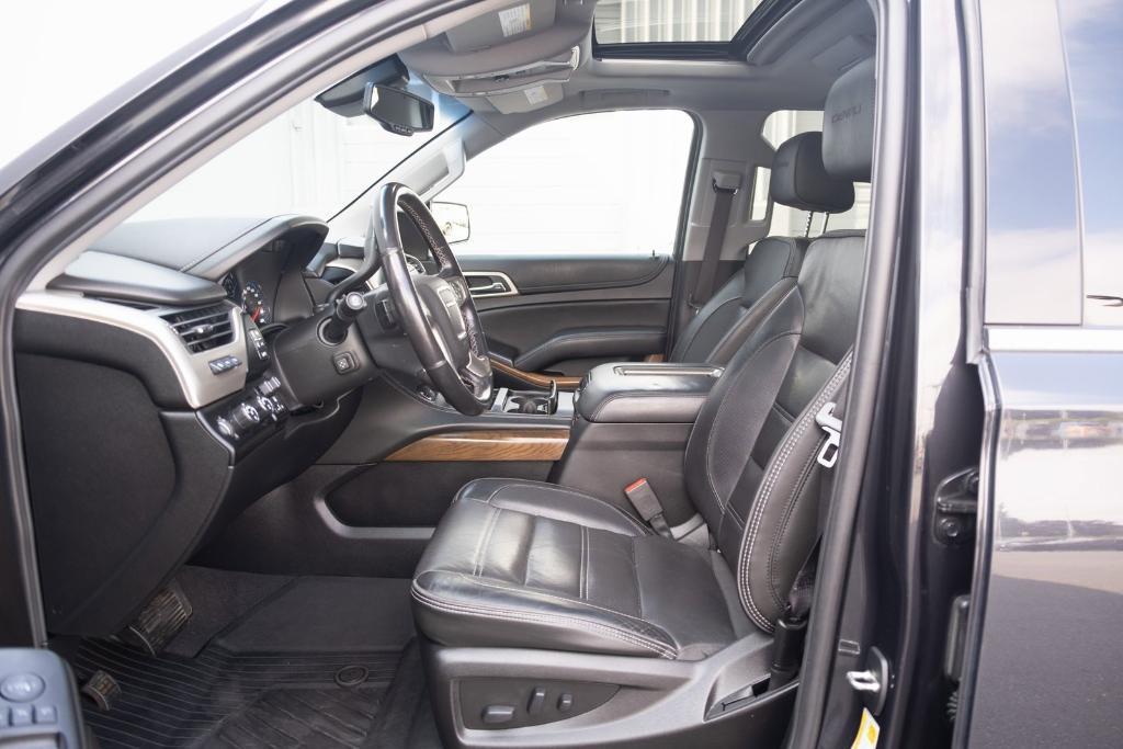 used 2020 GMC Yukon car, priced at $39,985