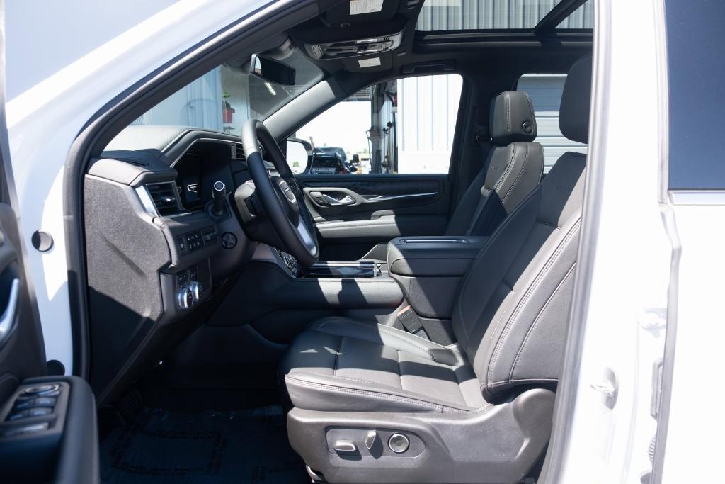 used 2024 GMC Yukon car, priced at $79,500