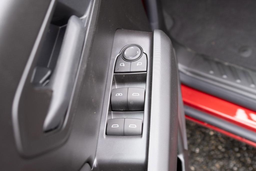 new 2025 Chevrolet Colorado car, priced at $40,590