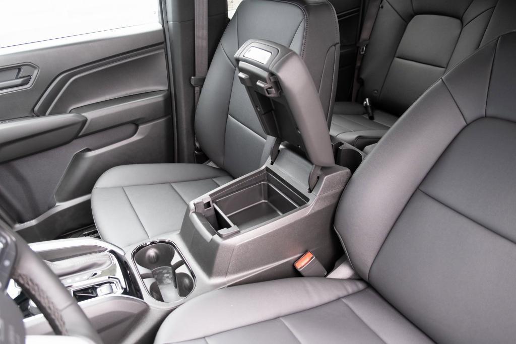 new 2025 Chevrolet Colorado car, priced at $42,795