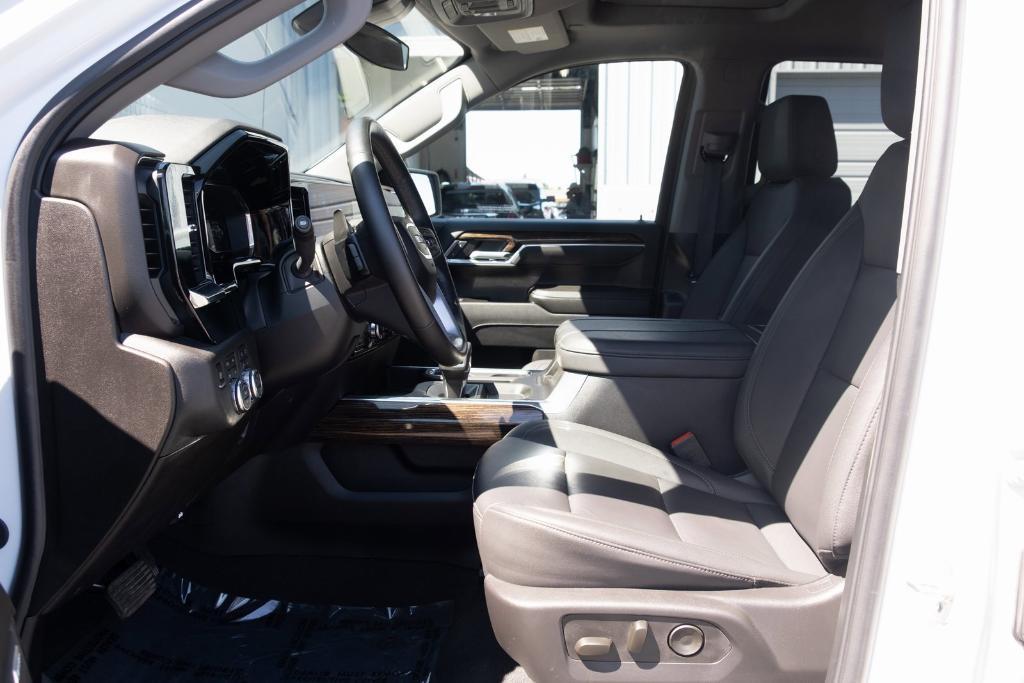 used 2025 GMC Sierra 1500 car, priced at $56,444