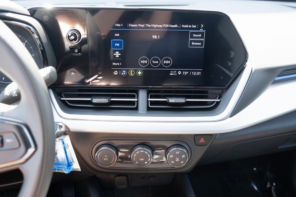 new 2025 Chevrolet Trax car, priced at $22,540