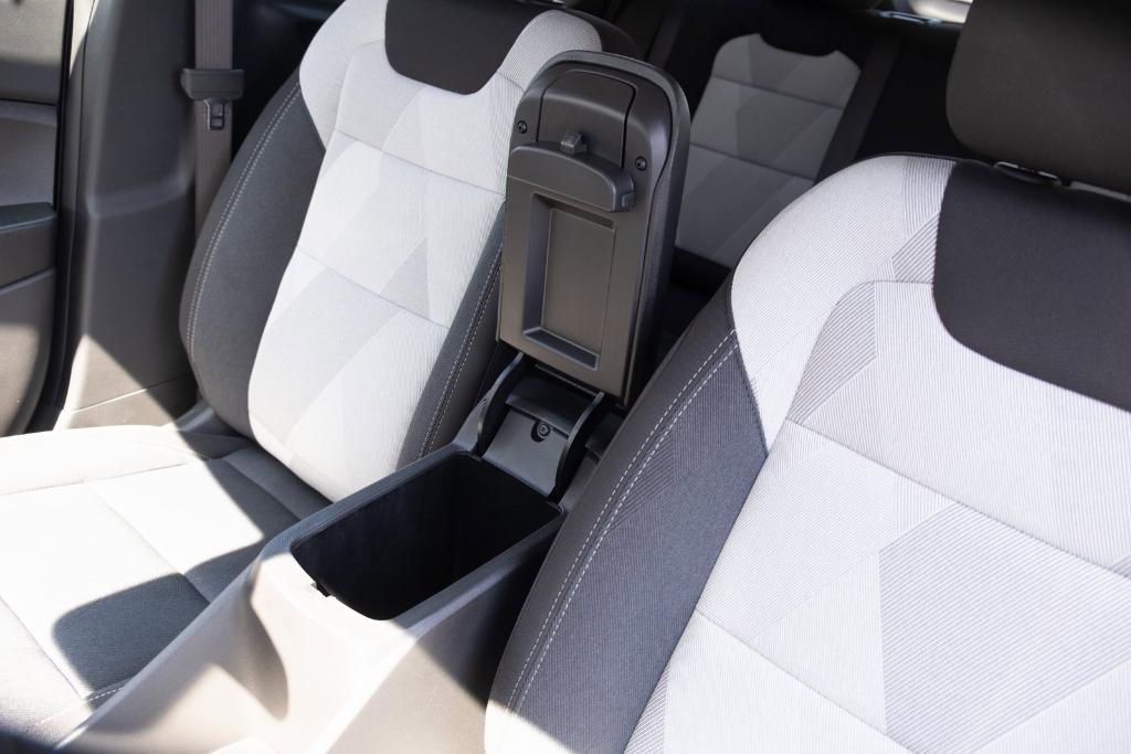 new 2025 Chevrolet Trax car, priced at $22,540