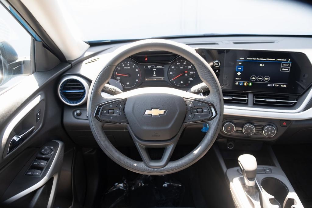 new 2025 Chevrolet Trax car, priced at $22,540