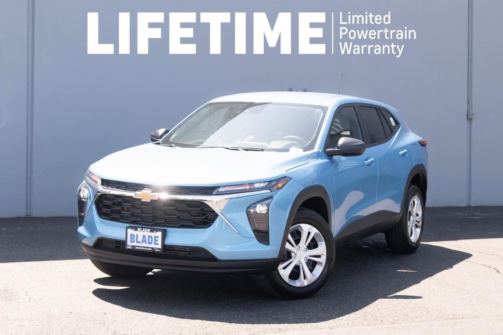 new 2025 Chevrolet Trax car, priced at $22,540