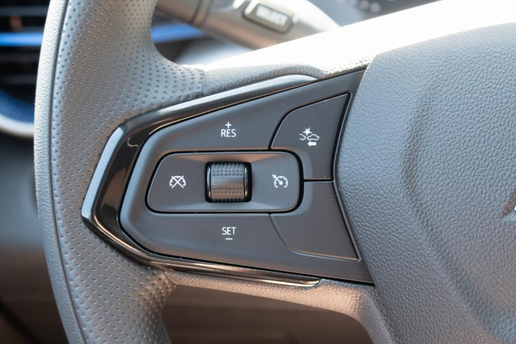 new 2025 Chevrolet Trax car, priced at $22,540