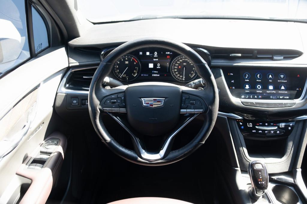 used 2022 Cadillac XT6 car, priced at $36,500