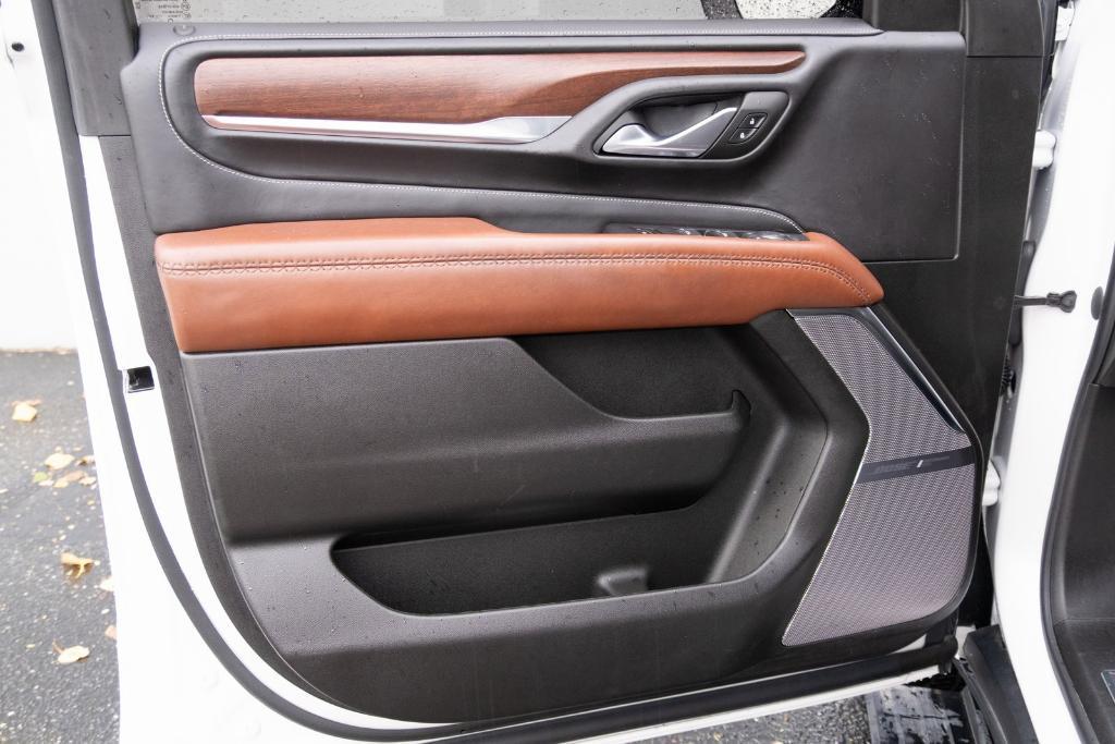 used 2023 GMC Yukon XL car, priced at $75,500