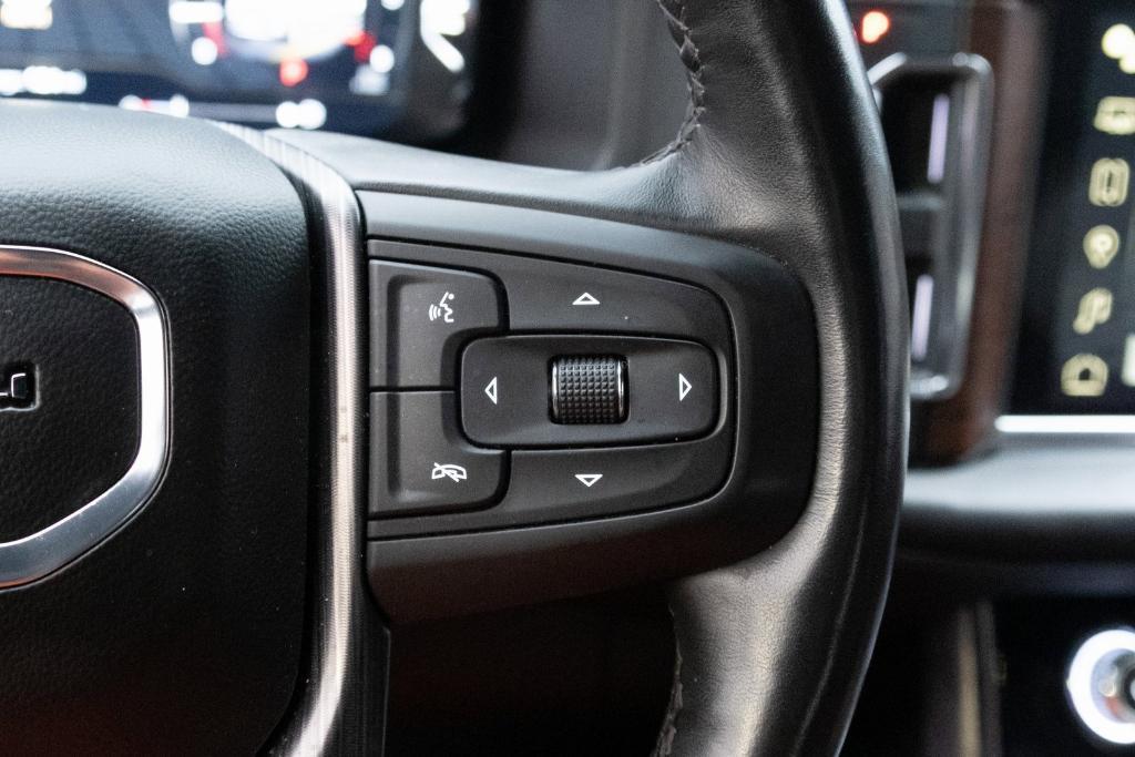 used 2023 GMC Yukon XL car, priced at $75,500