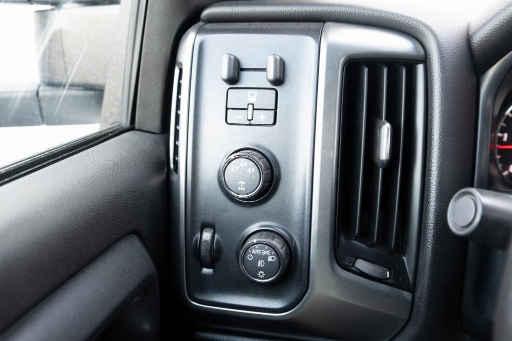 used 2015 Chevrolet Silverado 2500 car, priced at $28,950