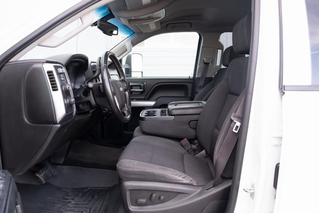 used 2015 Chevrolet Silverado 2500 car, priced at $28,950