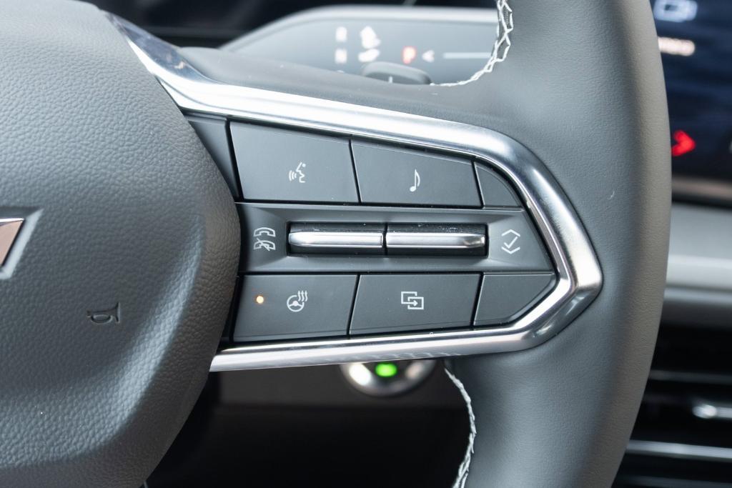 new 2026 Chevrolet Traverse car, priced at $44,785