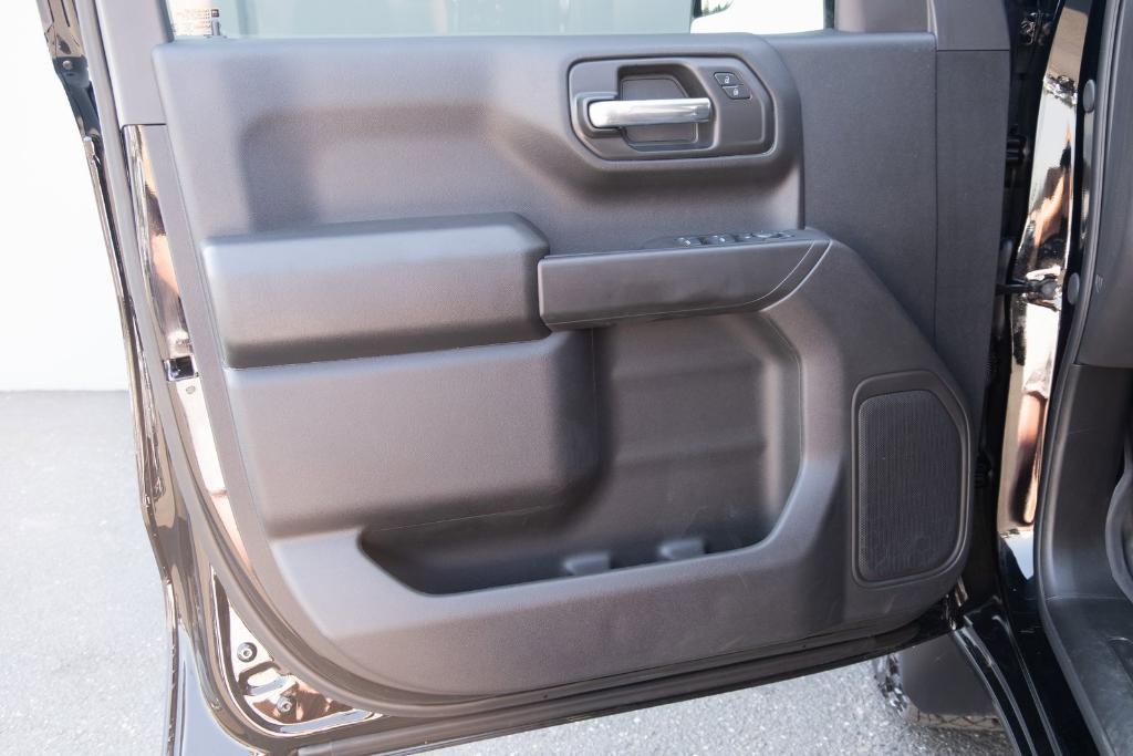 used 2025 Chevrolet Silverado 1500 car, priced at $45,985