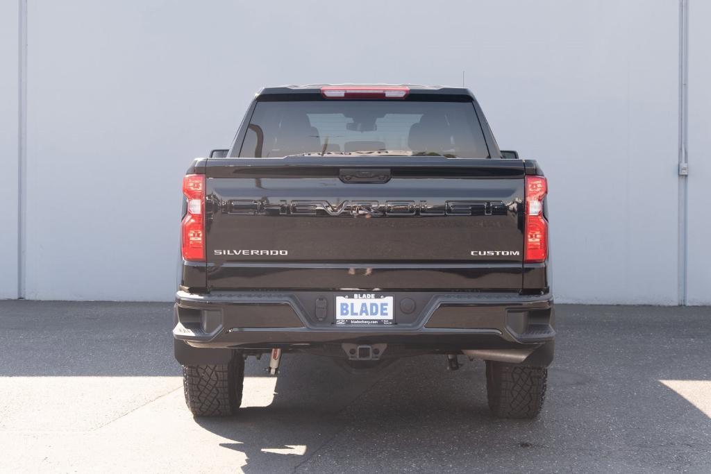 used 2025 Chevrolet Silverado 1500 car, priced at $45,985