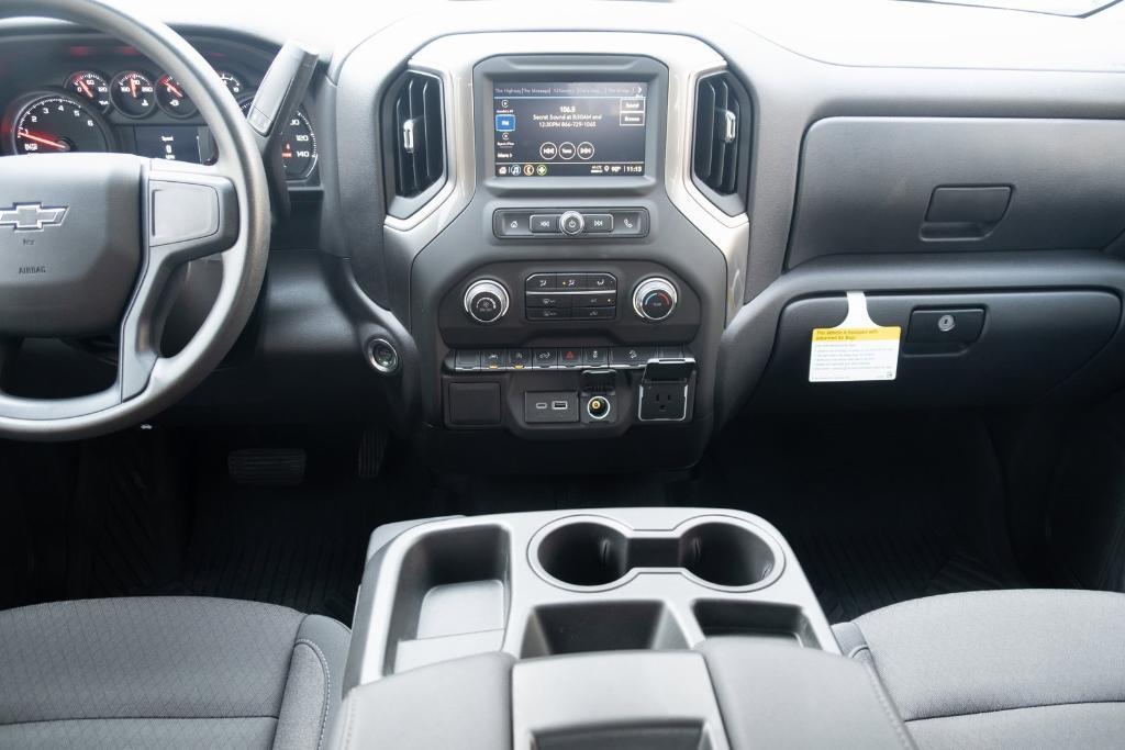 used 2025 Chevrolet Silverado 1500 car, priced at $45,985