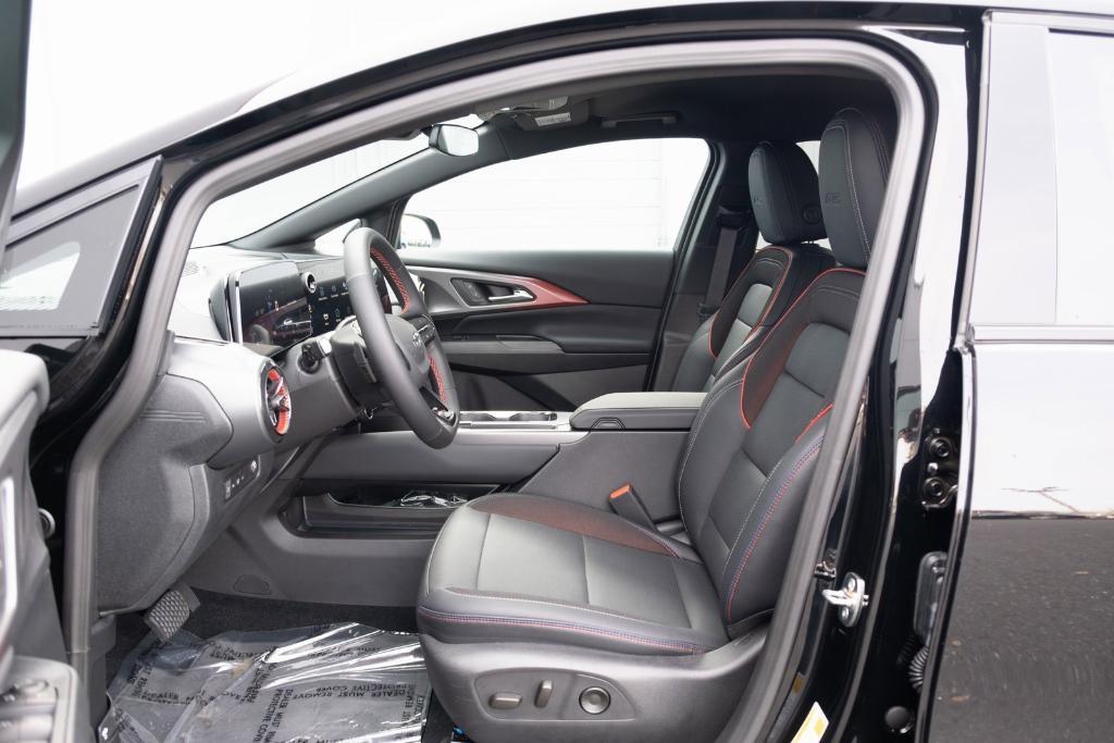 new 2025 Chevrolet Equinox EV car, priced at $39,590