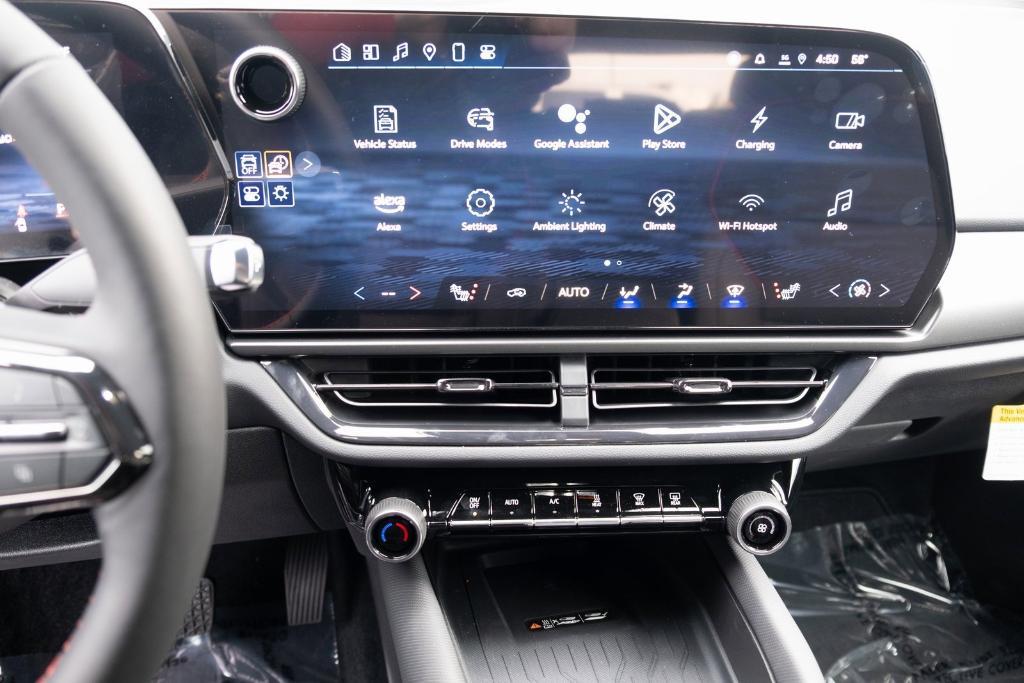 new 2025 Chevrolet Equinox EV car, priced at $39,590