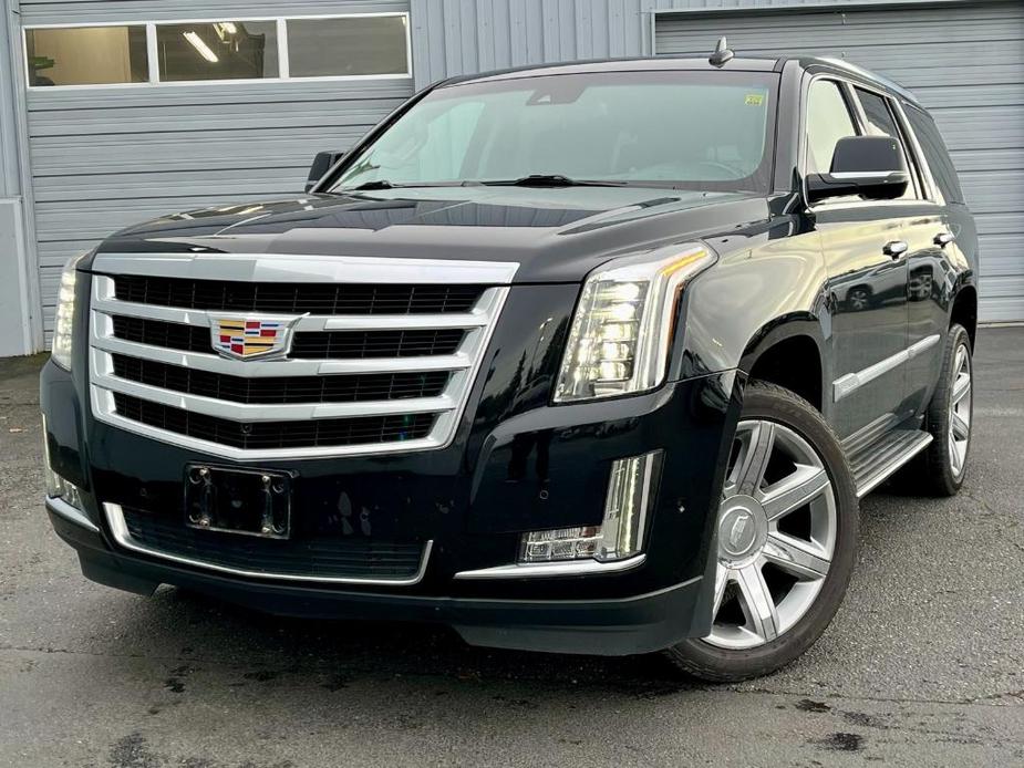 used 2018 Cadillac Escalade car, priced at $36,750