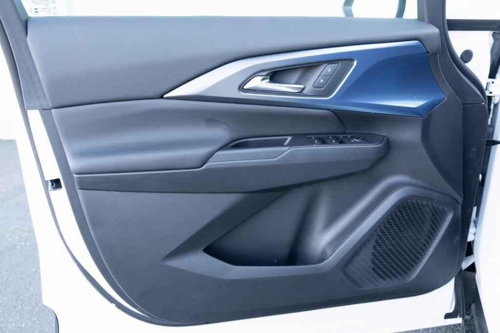 new 2026 Chevrolet Equinox EV car, priced at $42,595