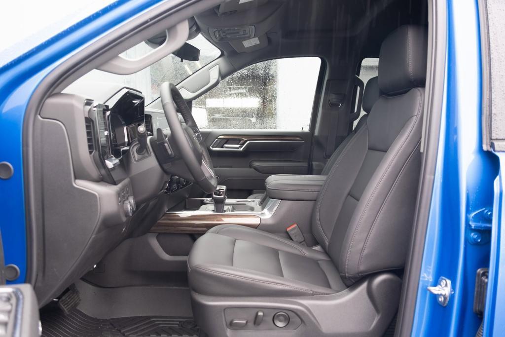 new 2025 Chevrolet Silverado 1500 car, priced at $63,870