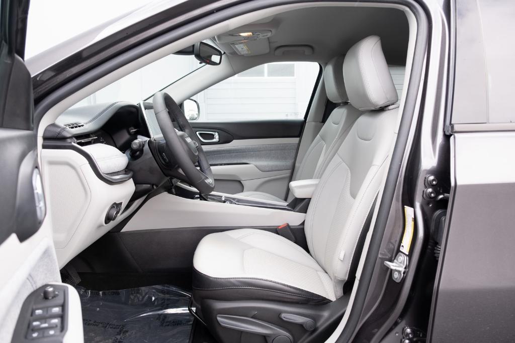 used 2022 Jeep Compass car, priced at $19,874