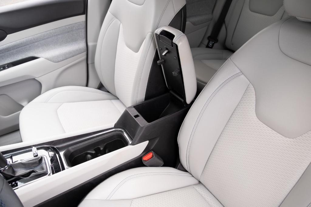 used 2022 Jeep Compass car, priced at $19,874