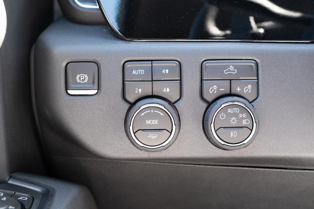 new 2025 Chevrolet Silverado 1500 car, priced at $67,330