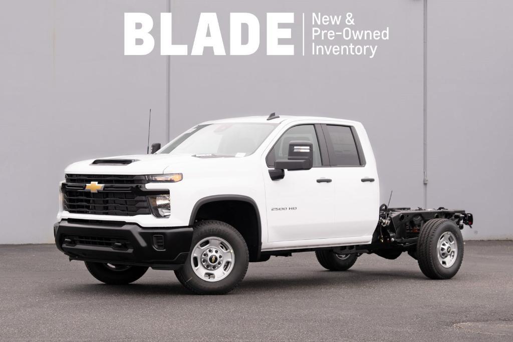 new 2025 Chevrolet Silverado 2500 car, priced at $52,713