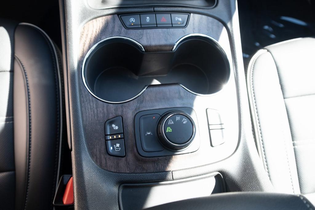 used 2022 GMC Acadia car, priced at $36,185