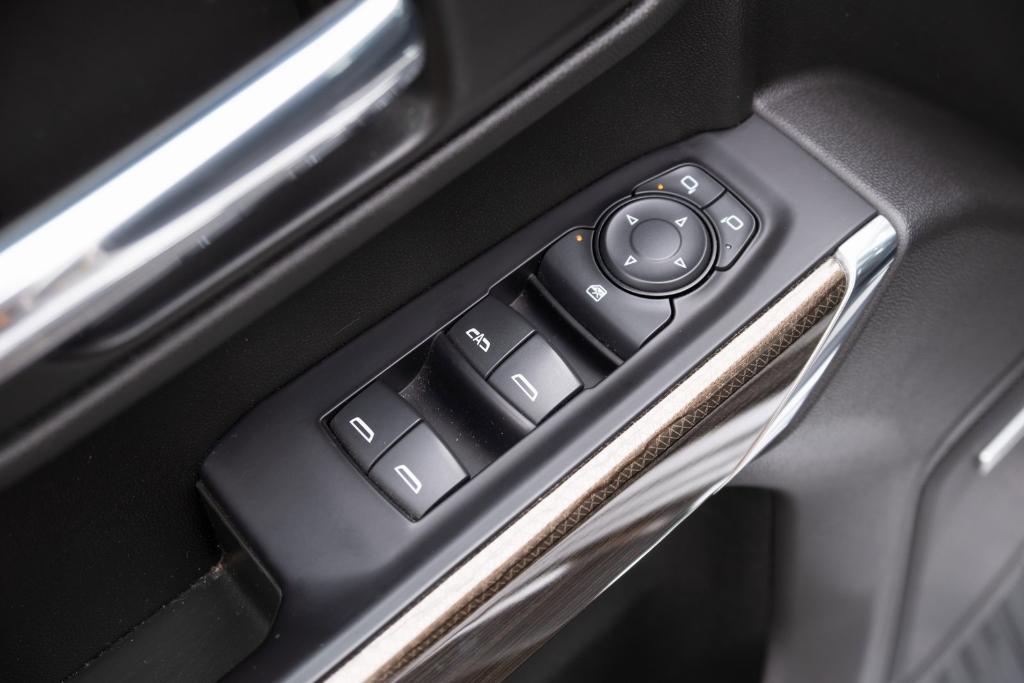 used 2020 Chevrolet Silverado 1500 car, priced at $35,985