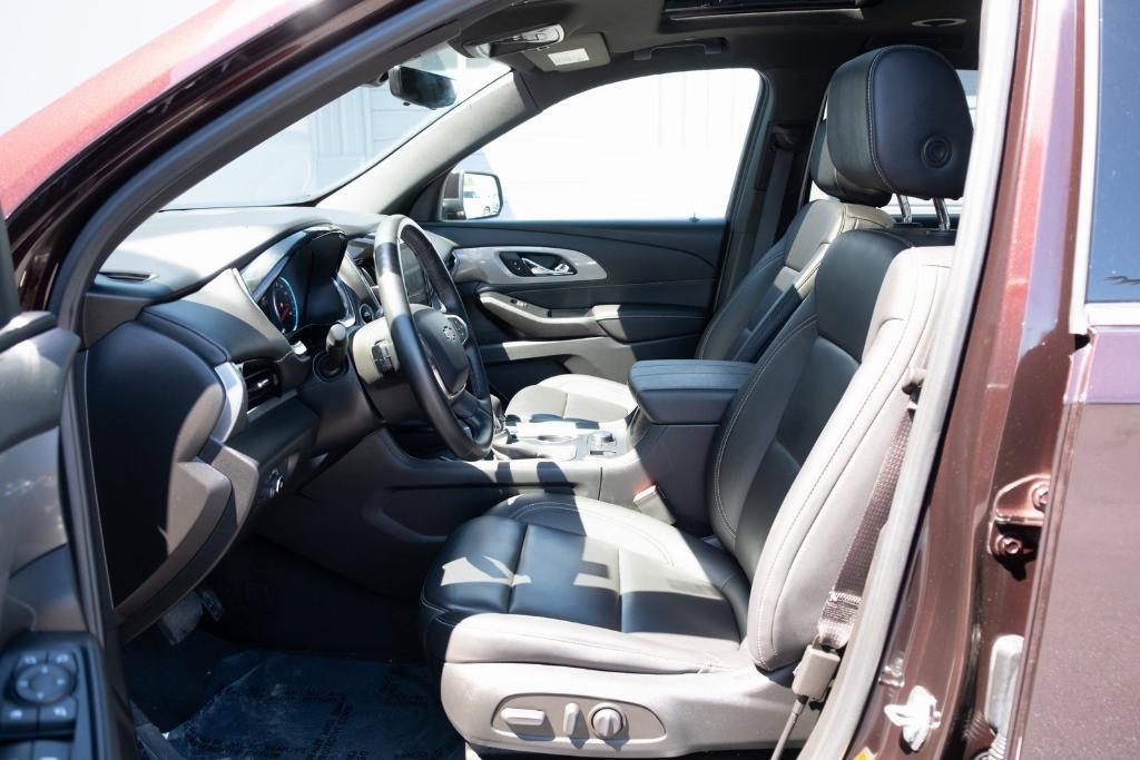 used 2023 Chevrolet Traverse car, priced at $35,499