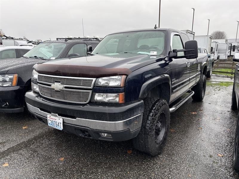 used 2006 Chevrolet Silverado 2500 car, priced at $13,900