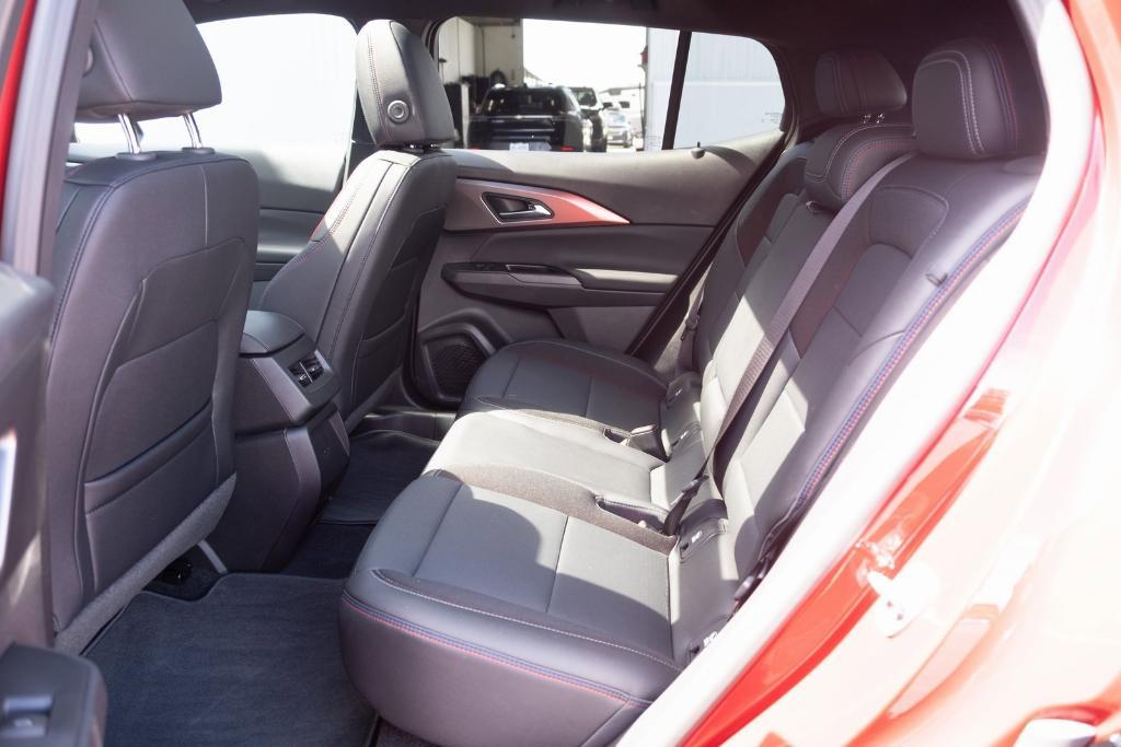 new 2025 Chevrolet Equinox EV car, priced at $43,535