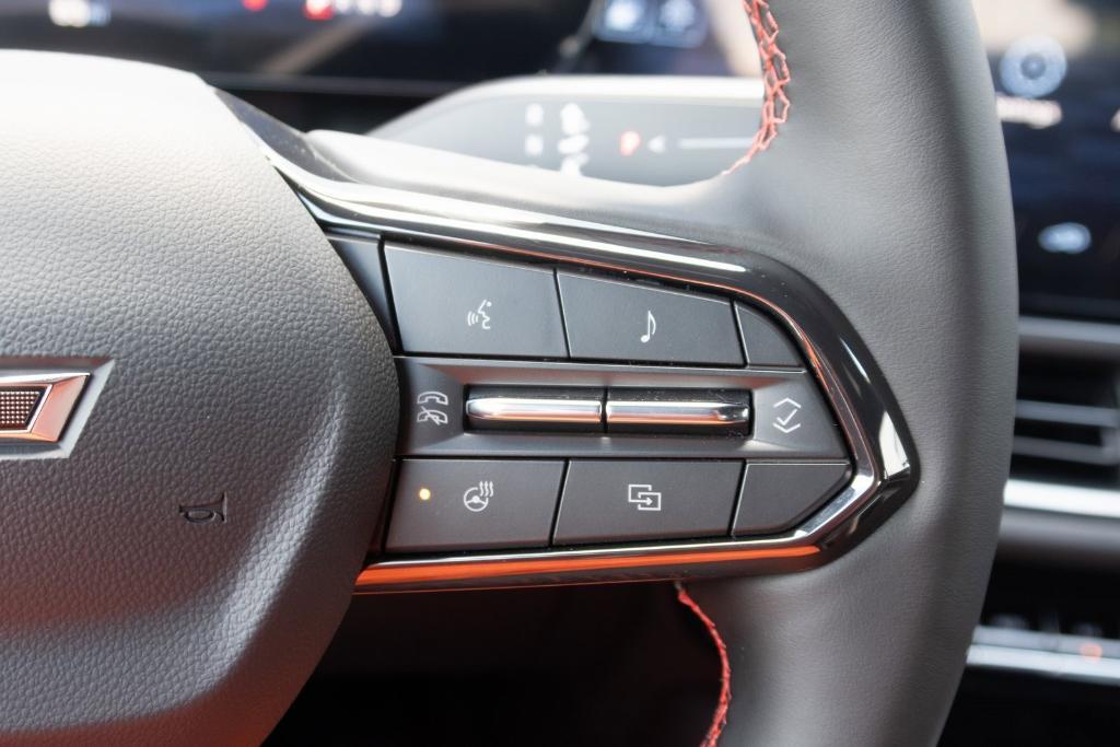 new 2025 Chevrolet Equinox EV car, priced at $43,535