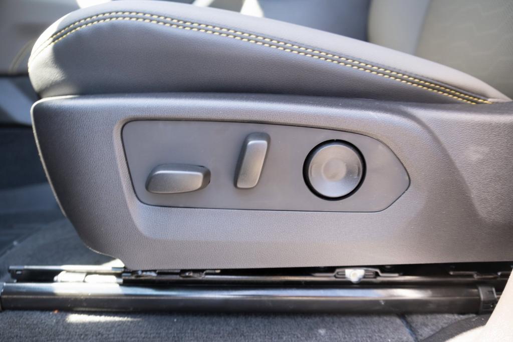 new 2025 Chevrolet Colorado car, priced at $61,819