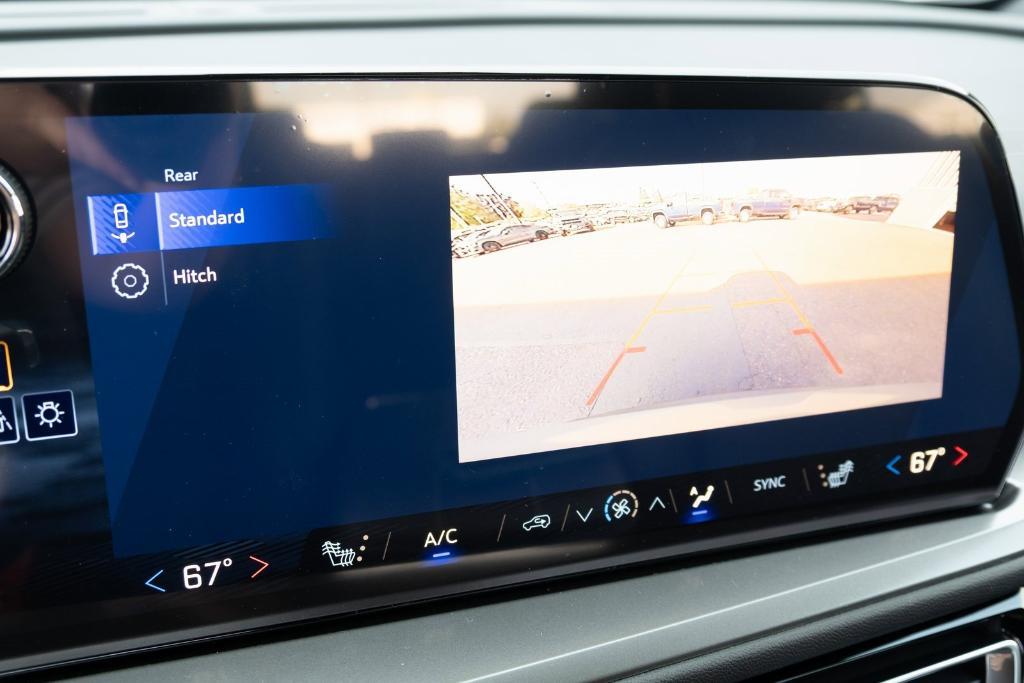 new 2026 Chevrolet Traverse car, priced at $42,590