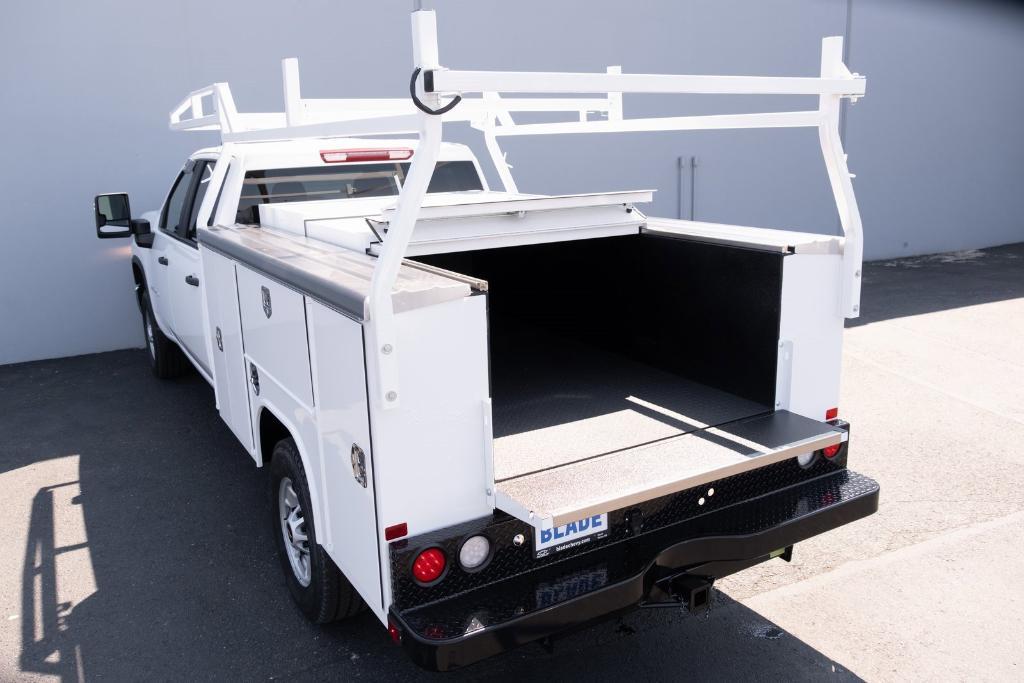 new 2024 Chevrolet Silverado 2500 car, priced at $70,077