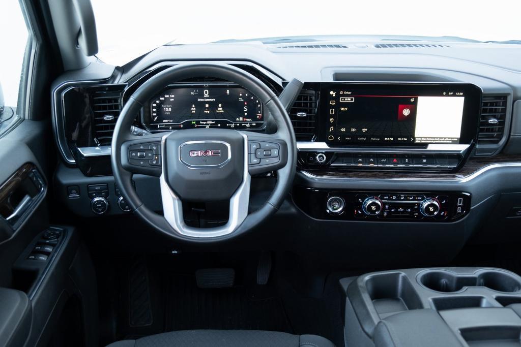 used 2023 GMC Sierra 1500 car, priced at $39,850