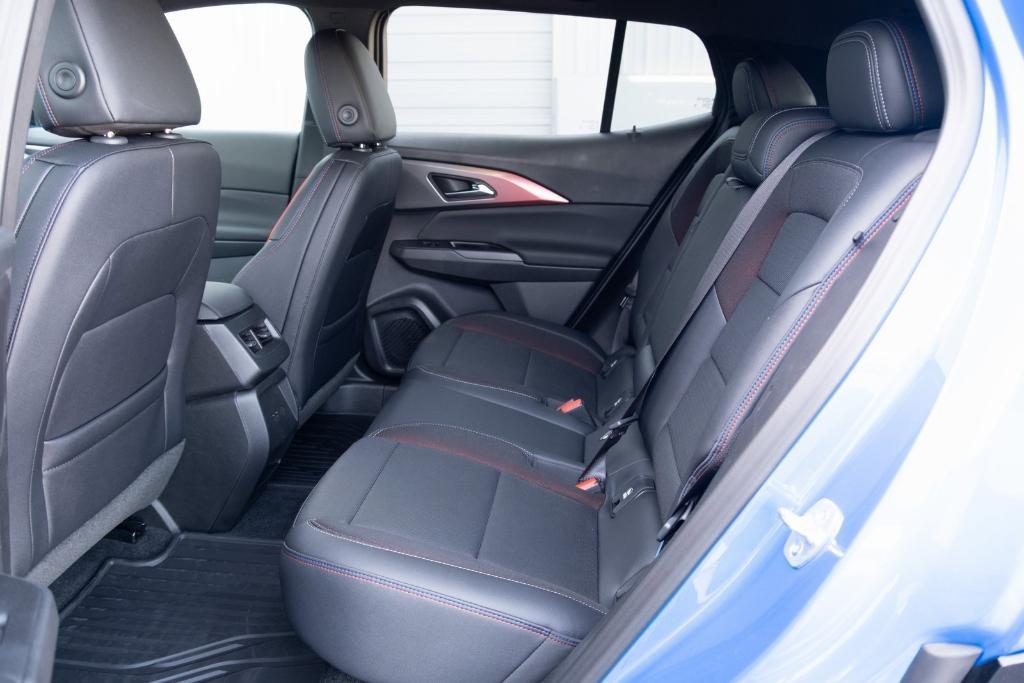 new 2025 Chevrolet Equinox EV car, priced at $44,080