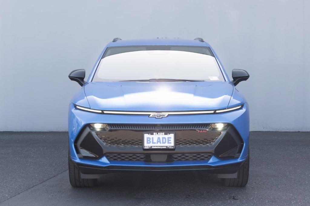 new 2025 Chevrolet Equinox EV car, priced at $44,080