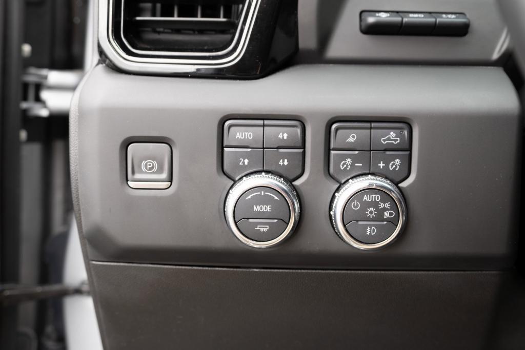 used 2023 GMC Sierra 1500 car, priced at $58,250